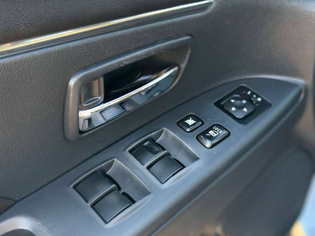 2024 Mitsubishi Outlander Image 22