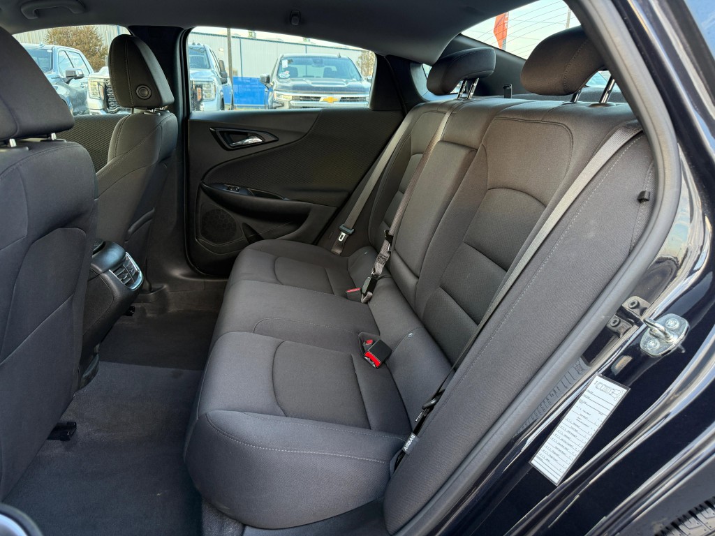 2023 Chevrolet Malibu Image 26