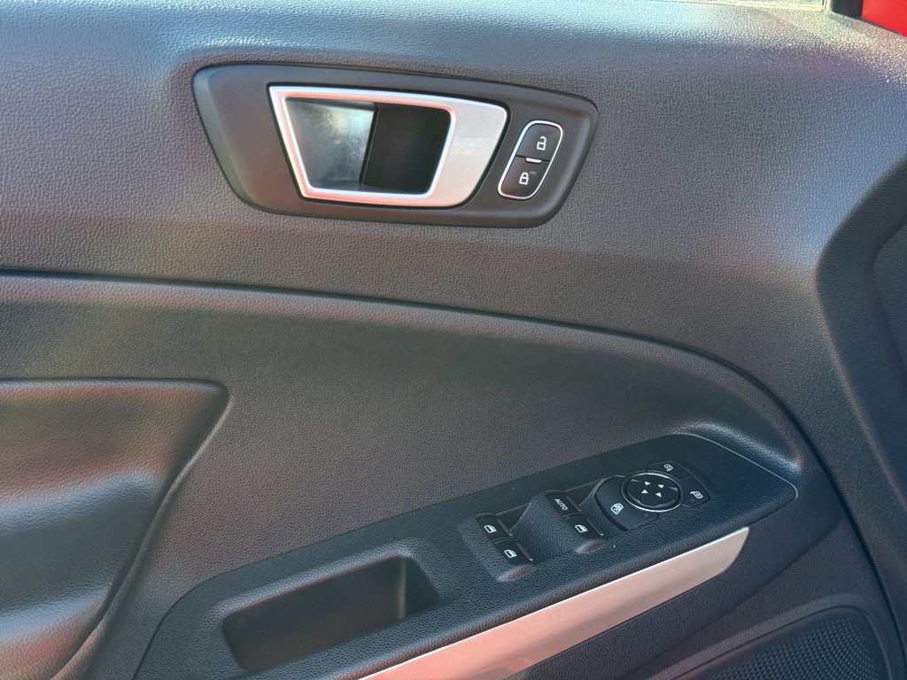 2021 Ford Econoline Image 24