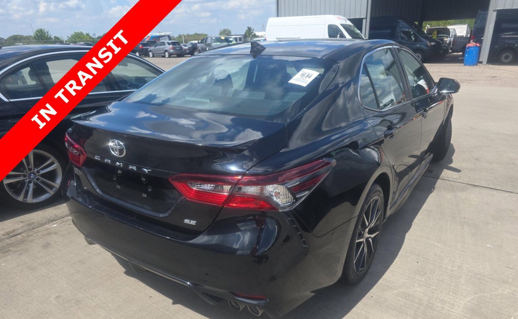 2021 Toyota Camry Image 6