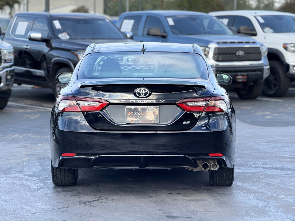 2021 Toyota Camry Image 7