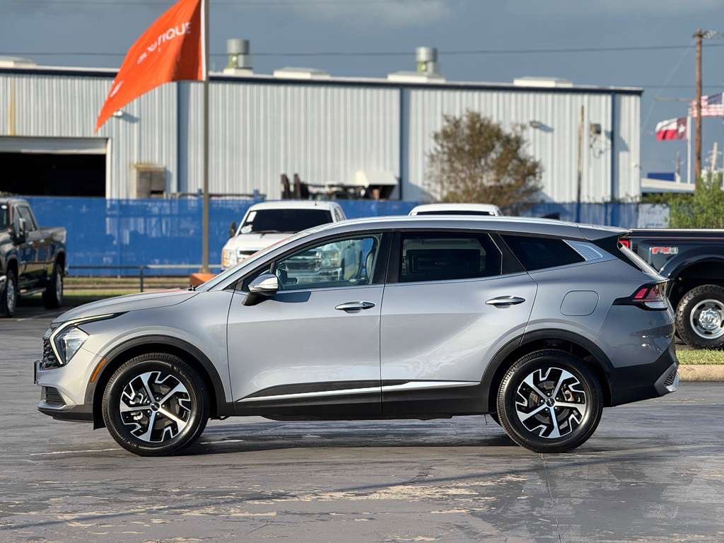 2023 Kia Sportage Image 9