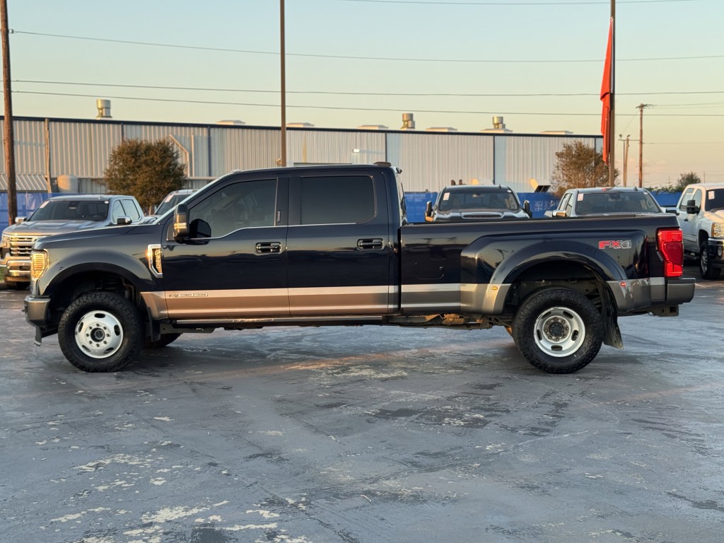 2022 Ford F-350 Image 10