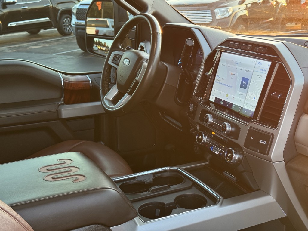 2022 Ford F-350 Image 13