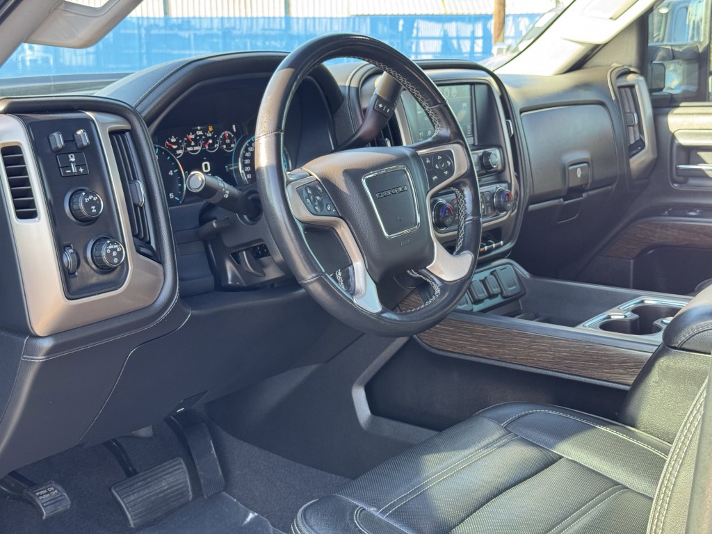 2019 GMC Sierra 2500 Image 13