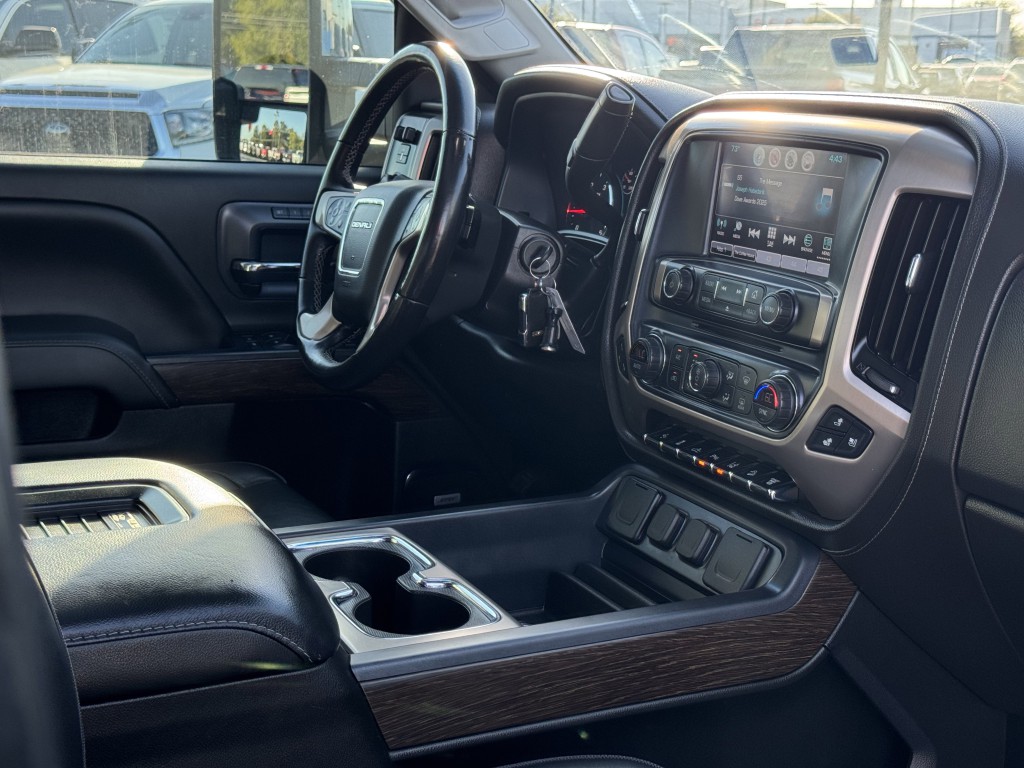 2019 GMC Sierra 2500 Image 14