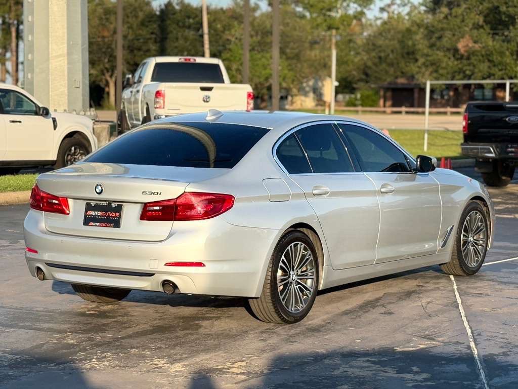 2019 BMW 5 Series Image 10