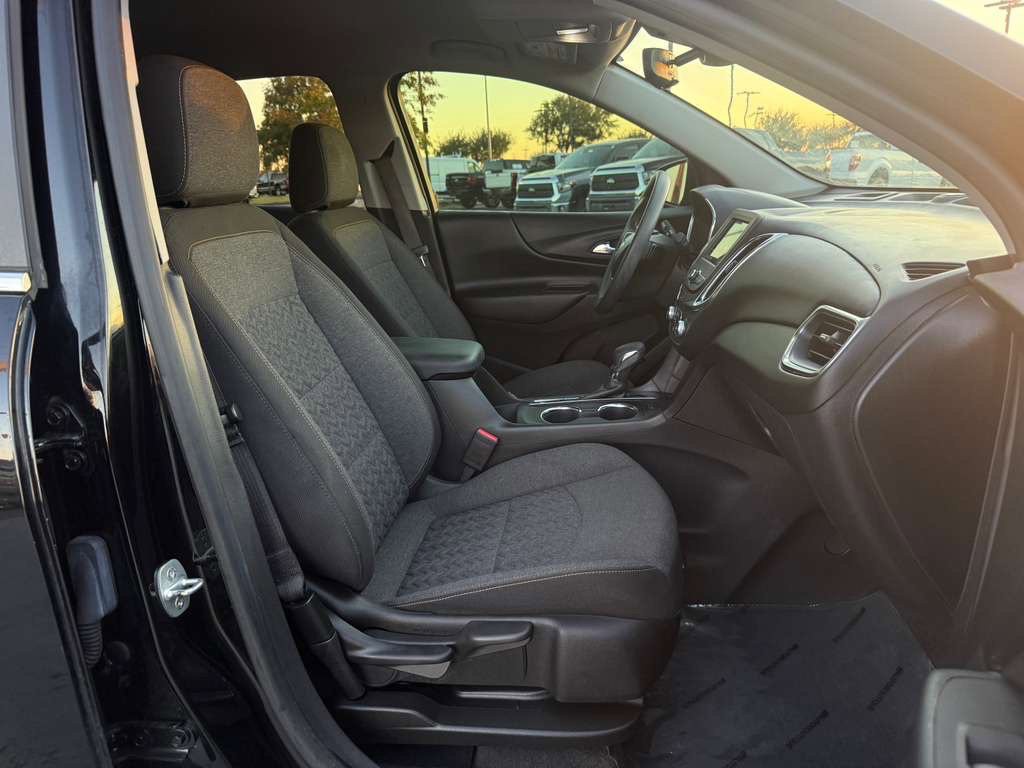 2022 Chevrolet Equinox Image 25