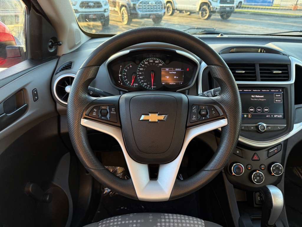 2020 Chevrolet Sonic Image 15