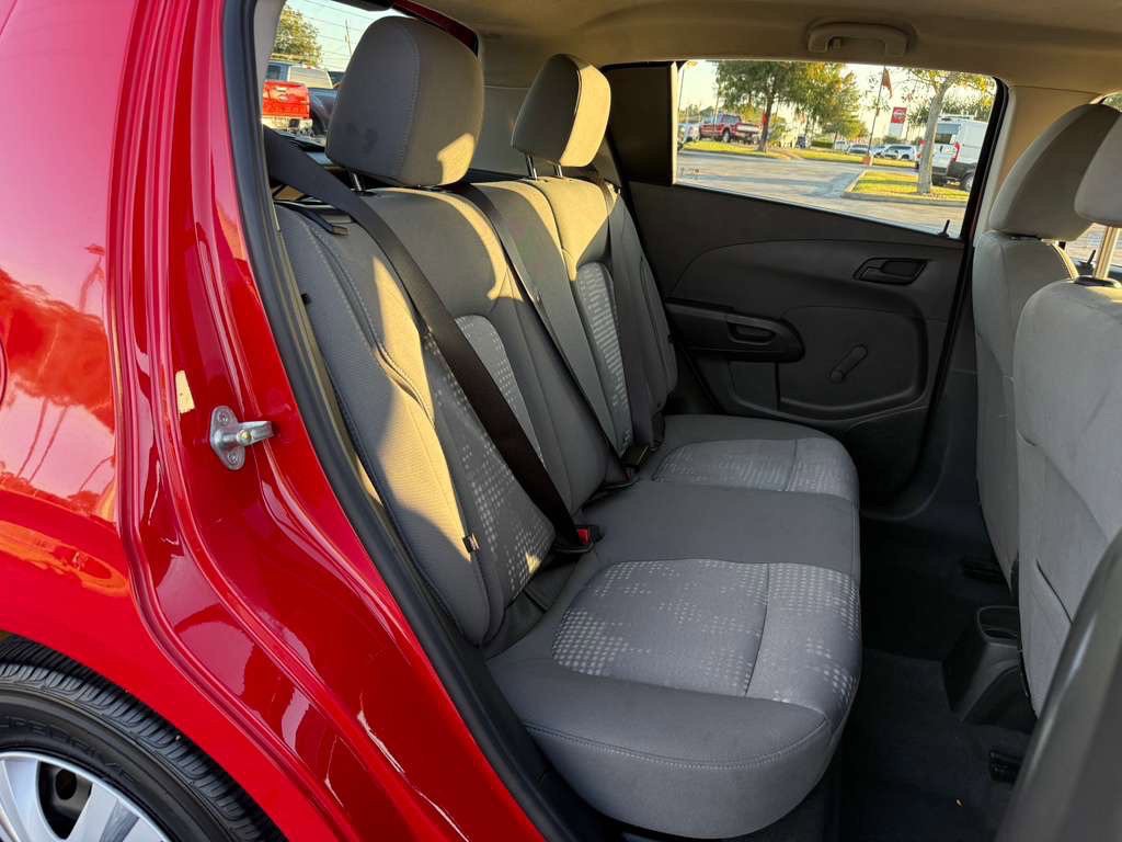 2020 Chevrolet Sonic Image 23
