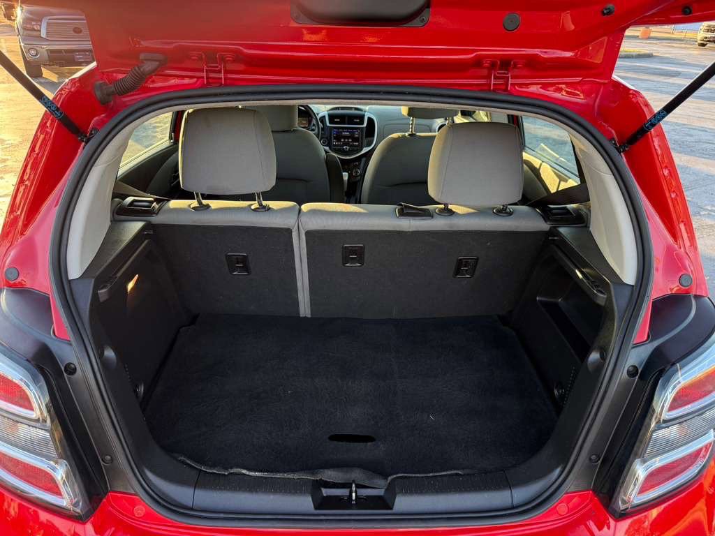 2020 Chevrolet Sonic Image 25
