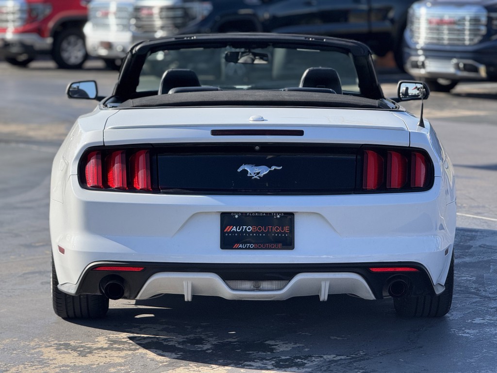 2015 Ford Mustang Image 8