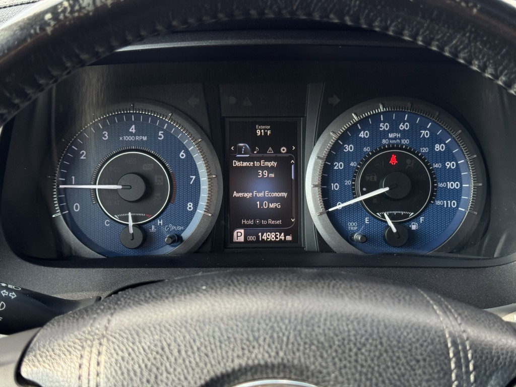 2016 Toyota Sienna Image 17