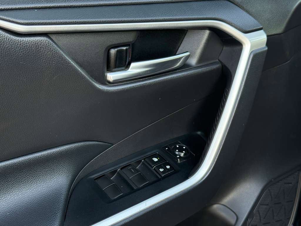 2021 Toyota Rav4 Image 22