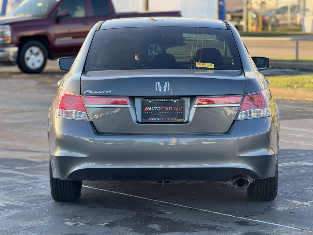 2012 Honda Accord Image 8