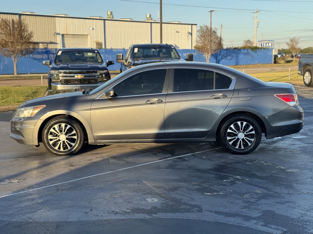 2012 Honda Accord Image 11