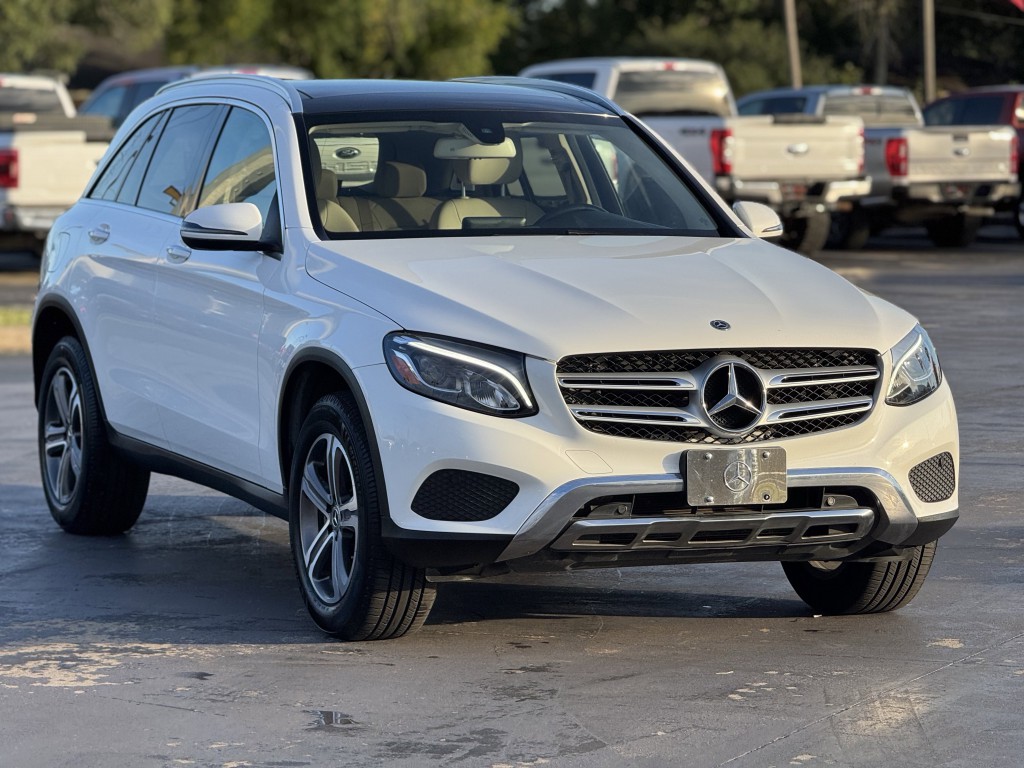 2019 Mercedes-Benz GLC-Class Image 3