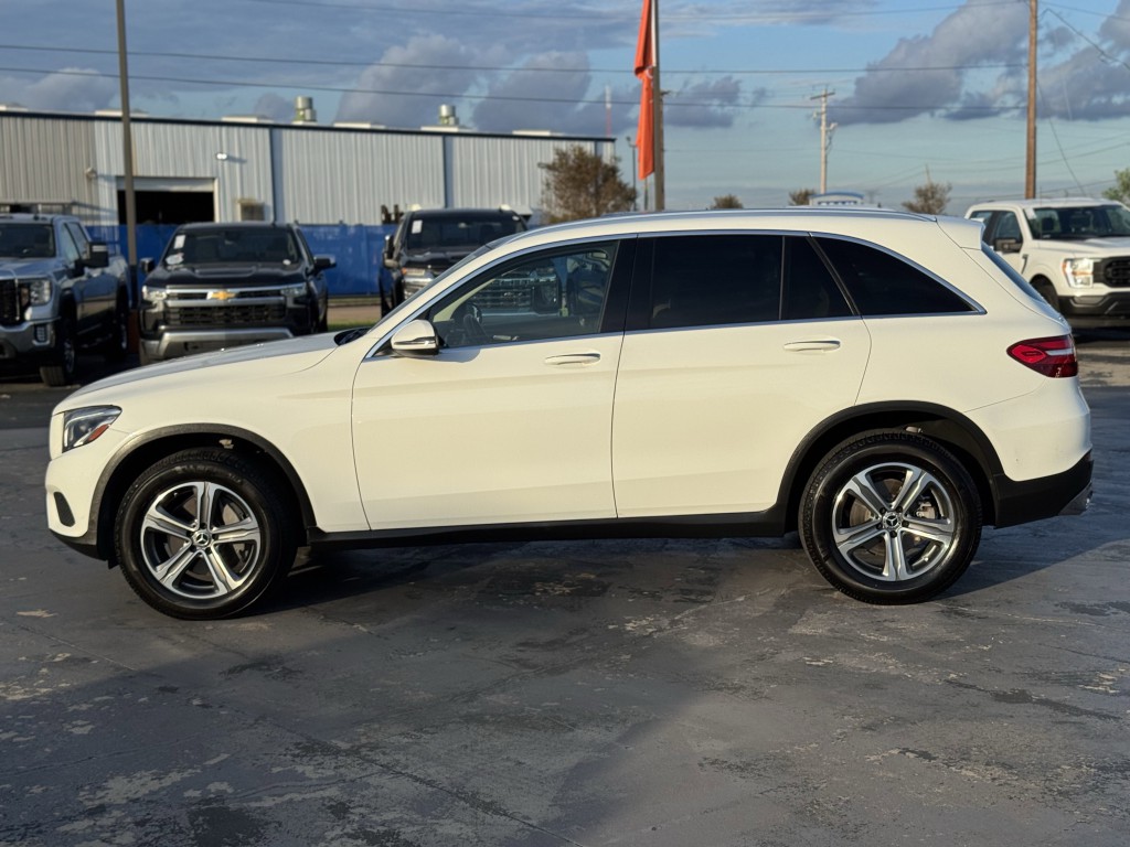 2019 Mercedes-Benz GLC-Class Image 11