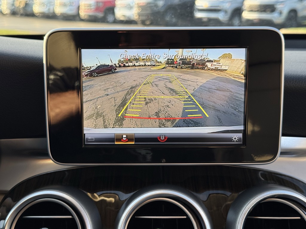 2019 Mercedes-Benz GLC-Class Image 18