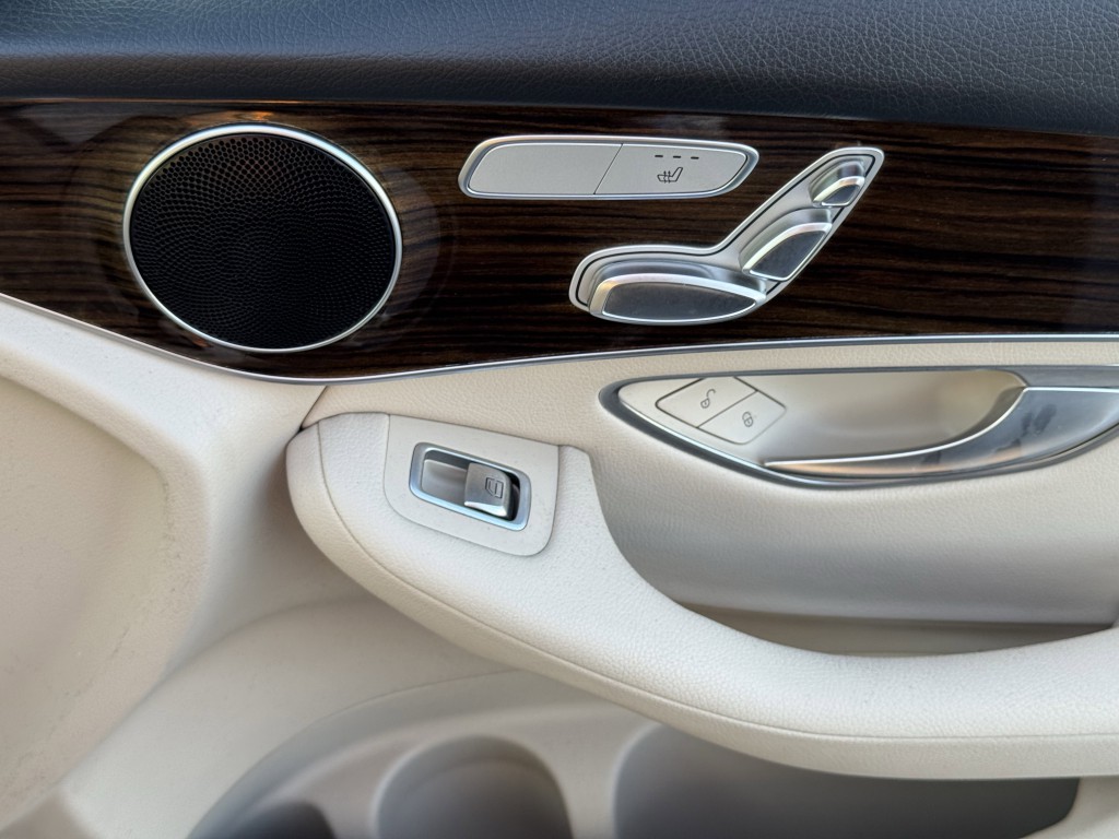 2019 Mercedes-Benz GLC-Class Image 22