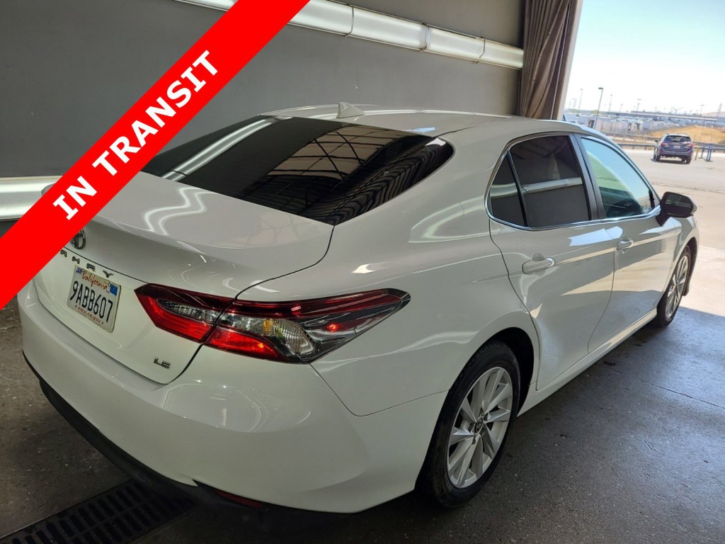 2022 Toyota Camry Image 7