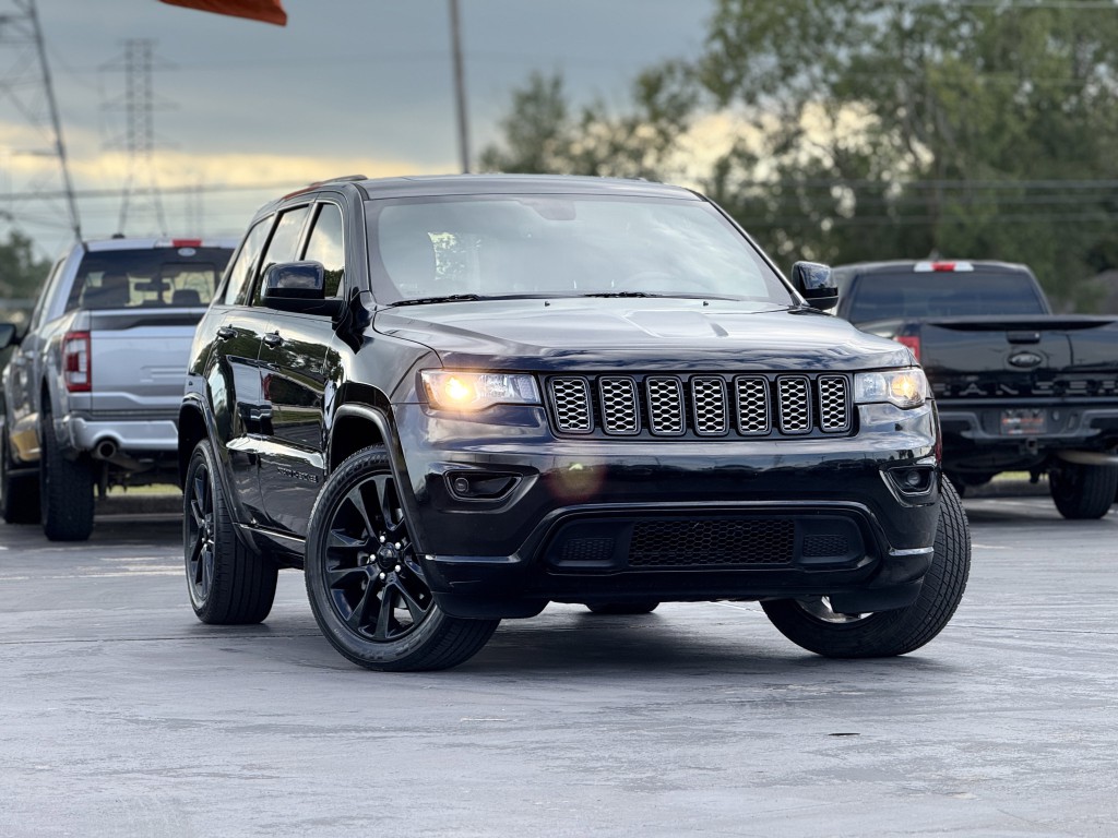 2019 Jeep Grand Cherokee Image 3