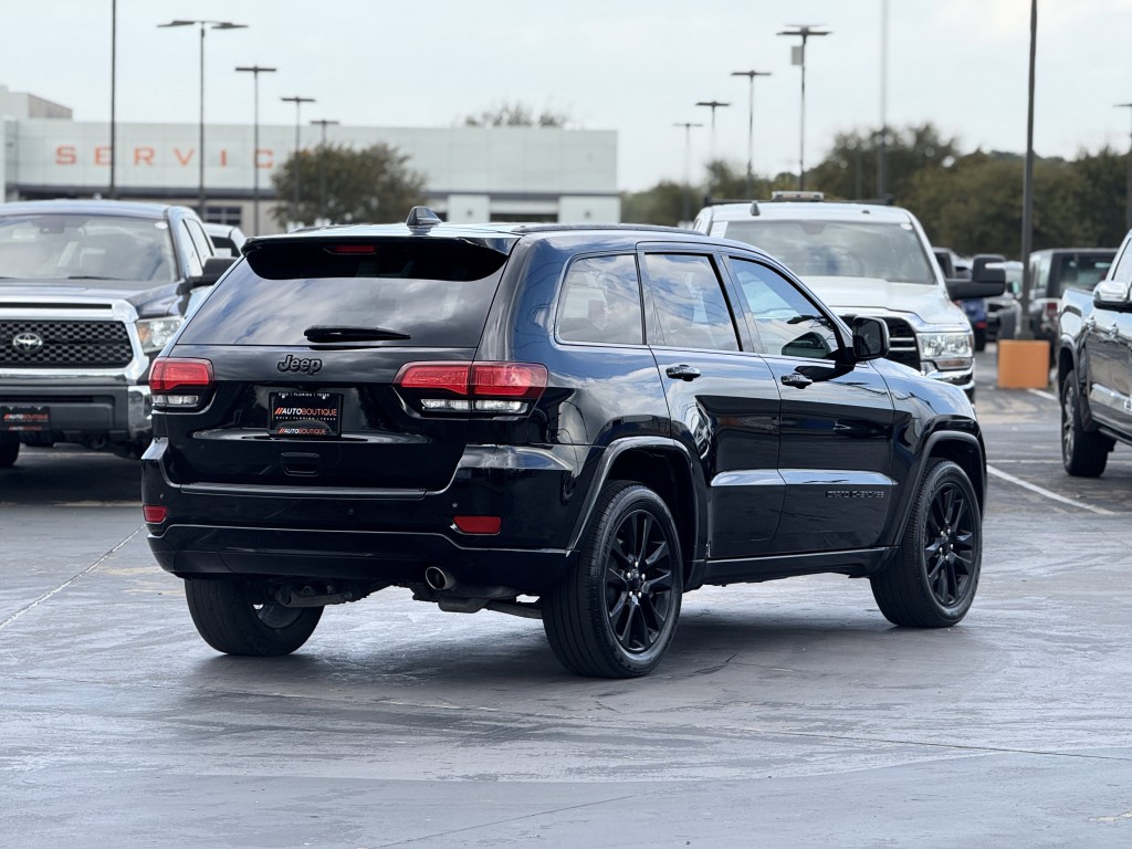 2019 Jeep Grand Cherokee Image 9