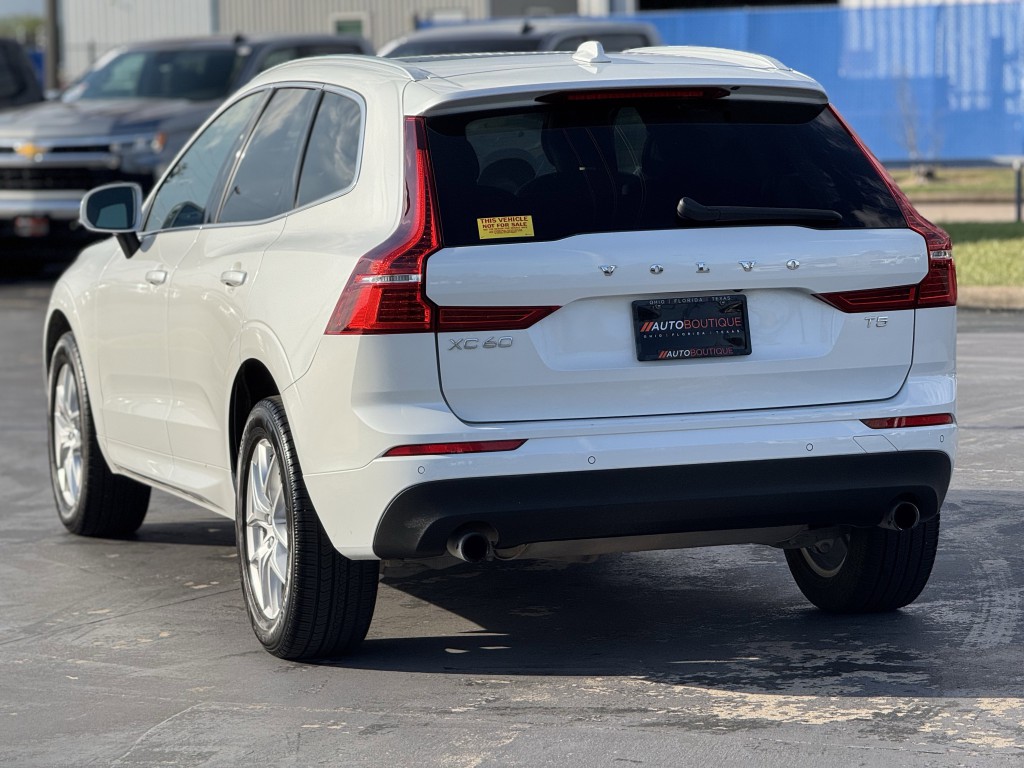 2021 Volvo XC60 Image 8