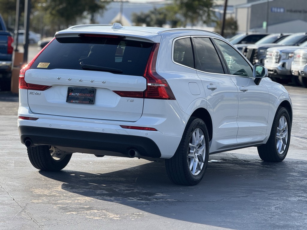 2021 Volvo XC60 Image 9