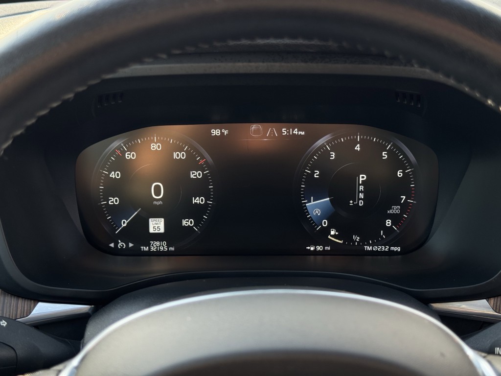 2021 Volvo XC60 Image 18