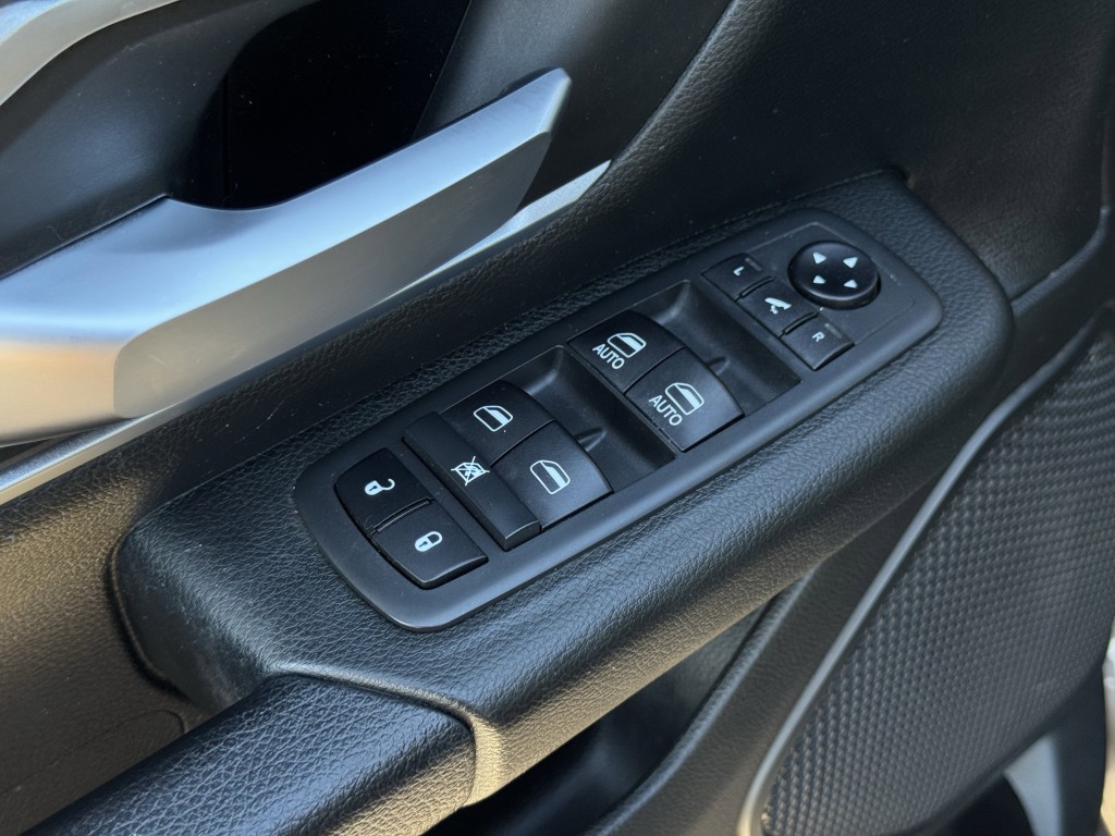 2019 RAM 1500 Image 24
