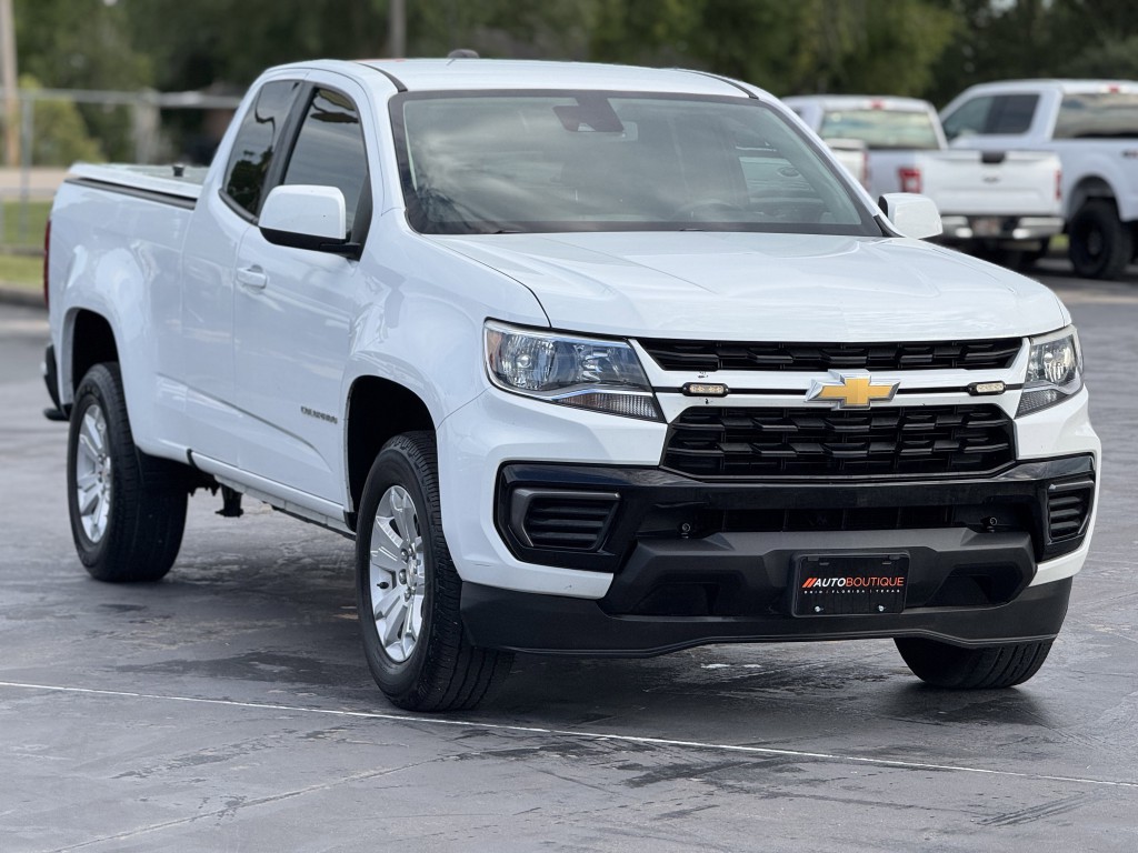 2022 Chevrolet Colorado Image 3