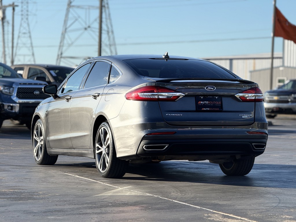 2019 Ford Fusion Image 8