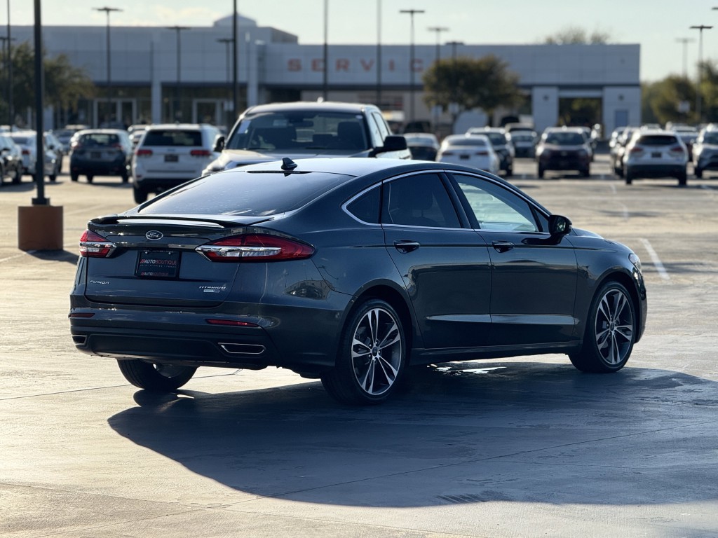 2019 Ford Fusion Image 9
