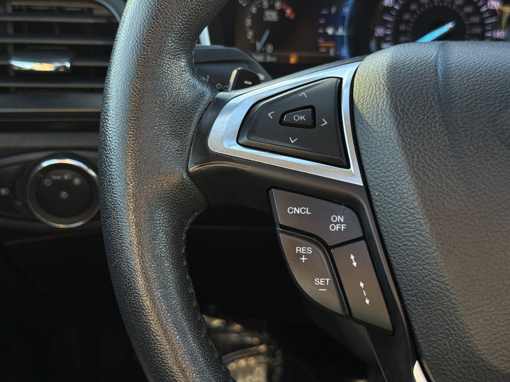 2019 Ford Fusion Image 16