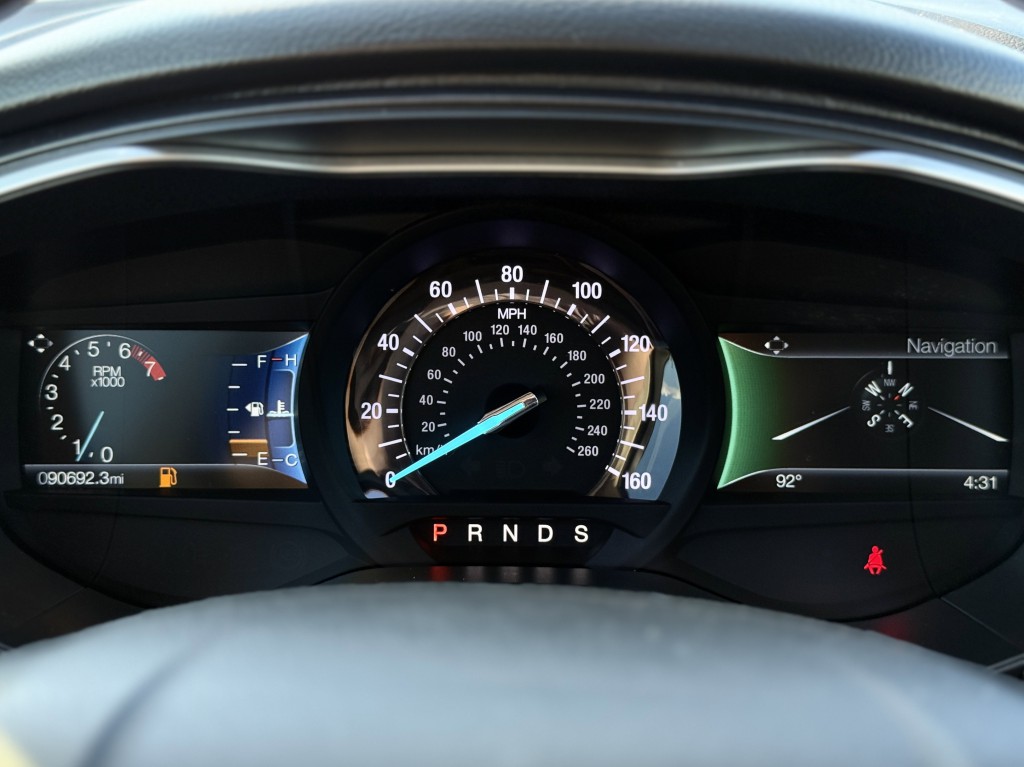 2019 Ford Fusion Image 18