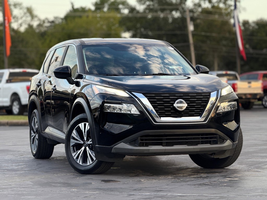 2023 Nissan Rogue Image 3