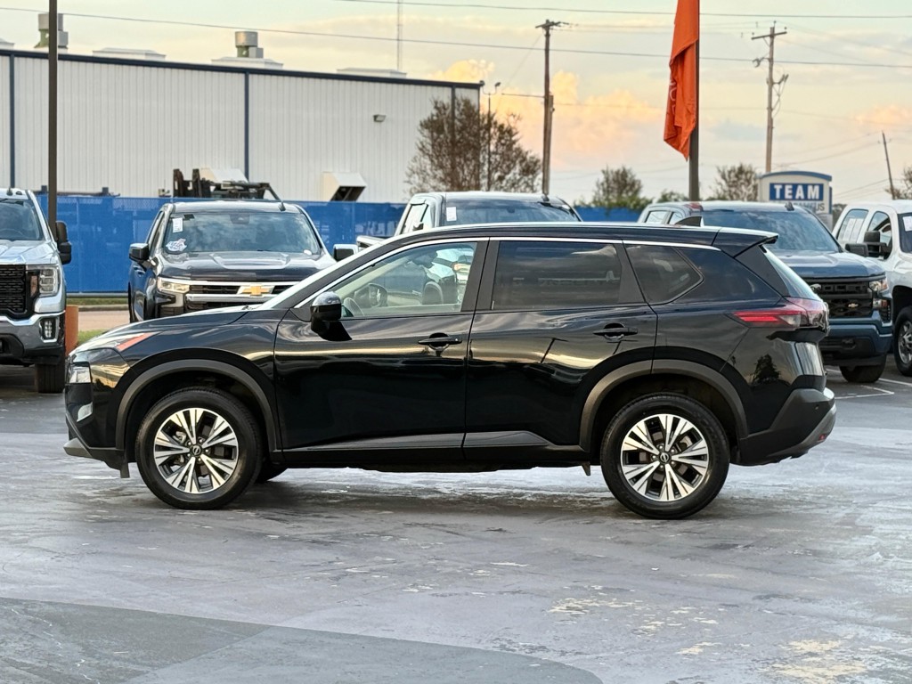 2023 Nissan Rogue Image 8