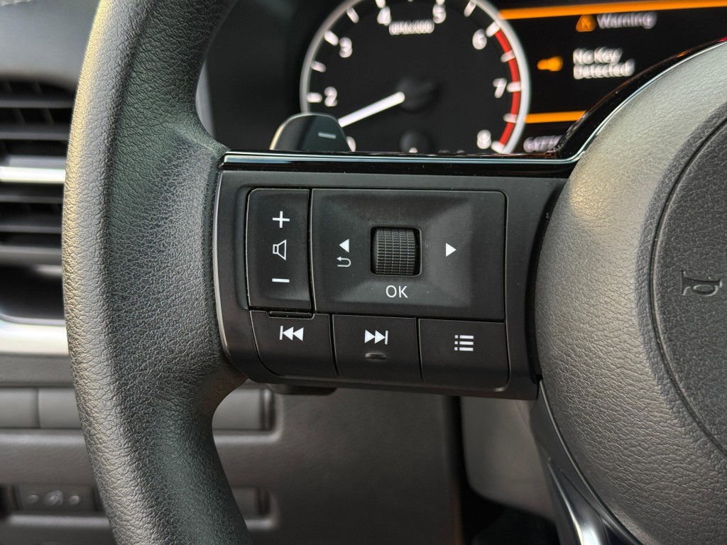 2023 Nissan Rogue Image 16