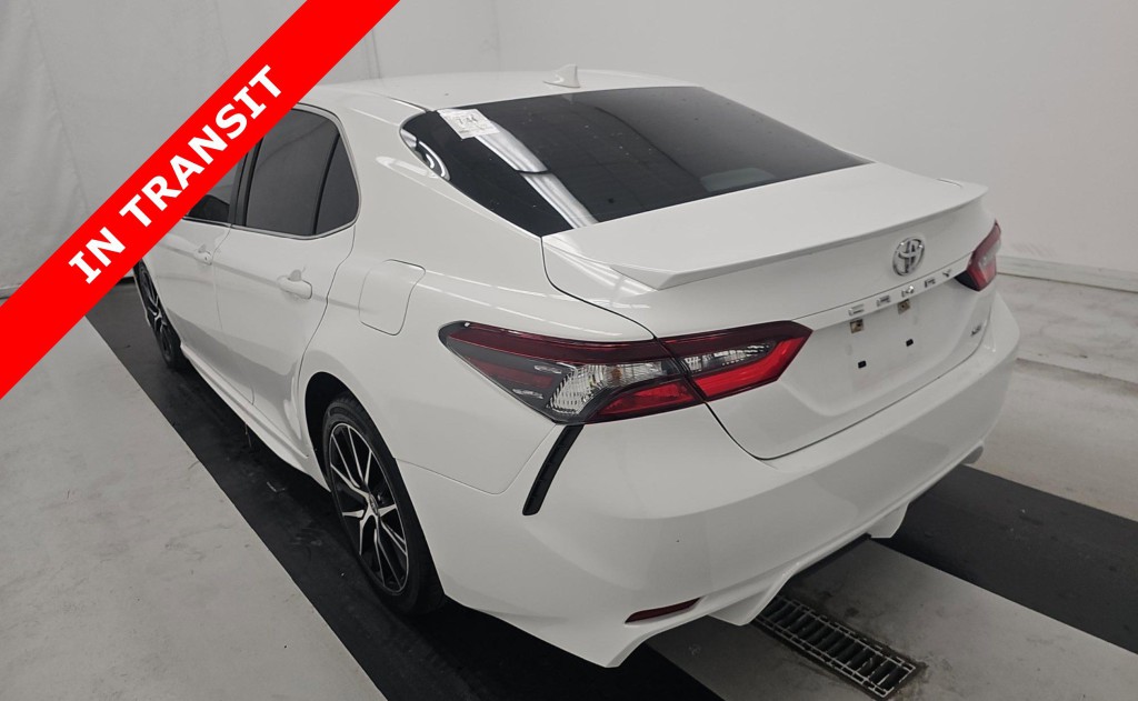 2021 Toyota Camry Image 6