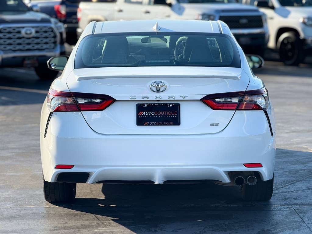 2021 Toyota Camry Image 7