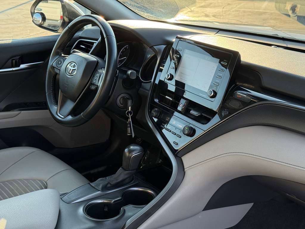 2021 Toyota Camry Image 13