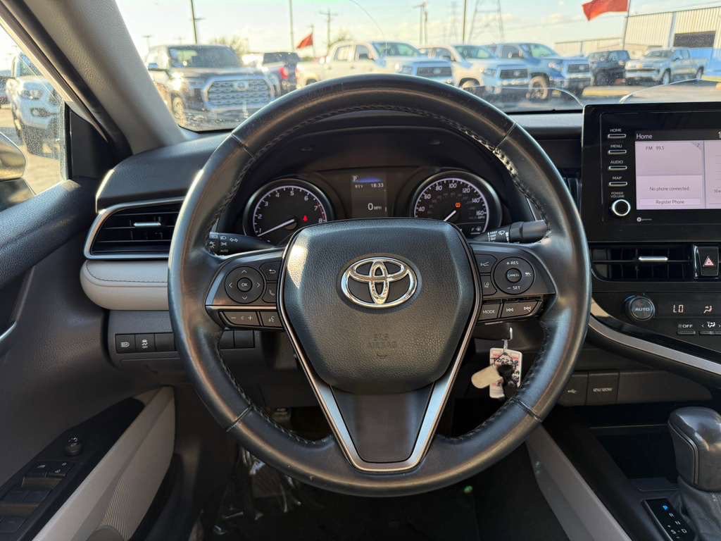 2021 Toyota Camry Image 15
