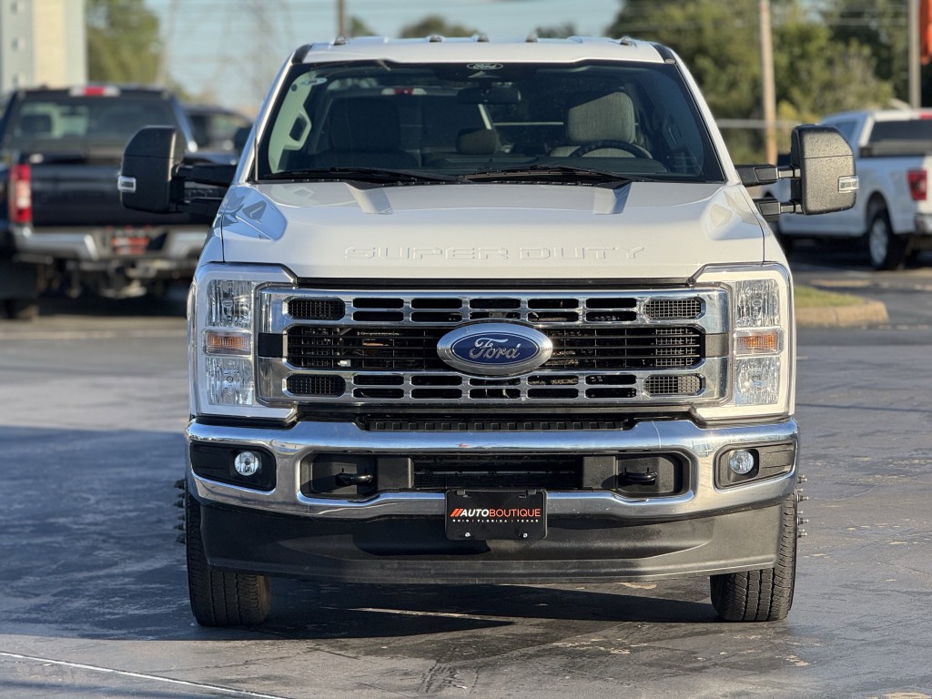 2024 Ford F-350 Image 6
