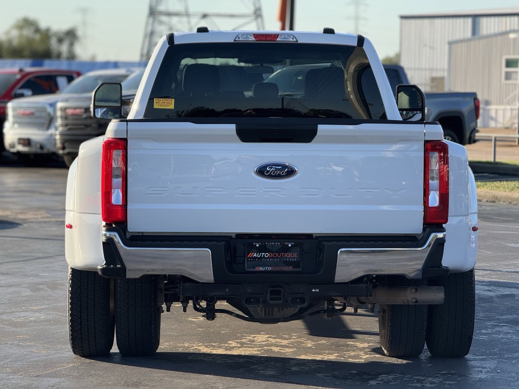 2024 Ford F-350 Image 7