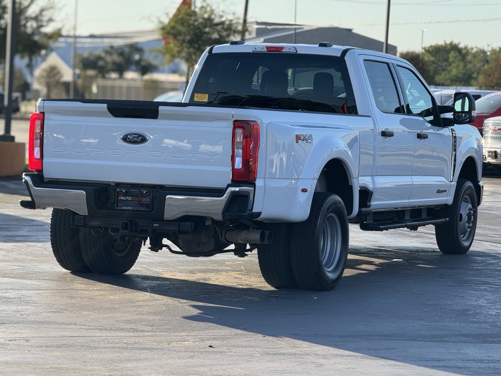 2024 Ford F-350 Image 9
