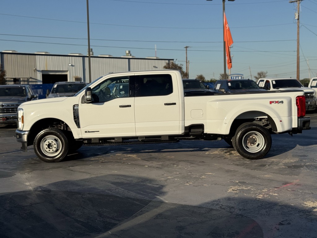 2024 Ford F-350 Image 10