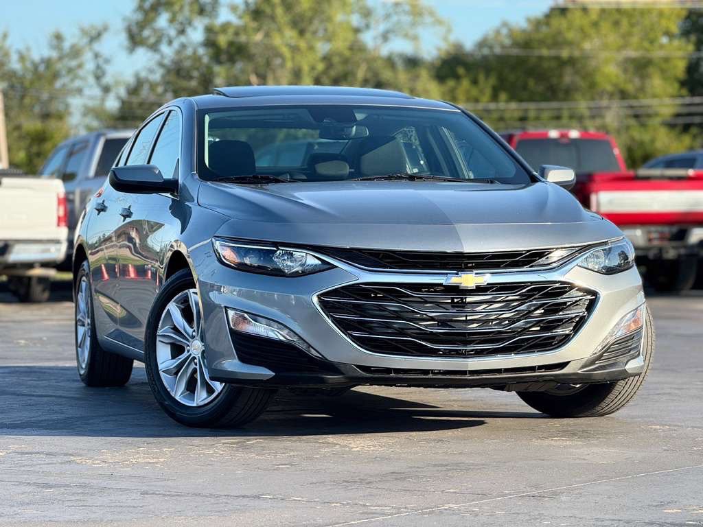 2024 Chevrolet Malibu Image 3