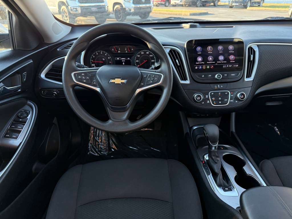 2024 Chevrolet Malibu Image 14