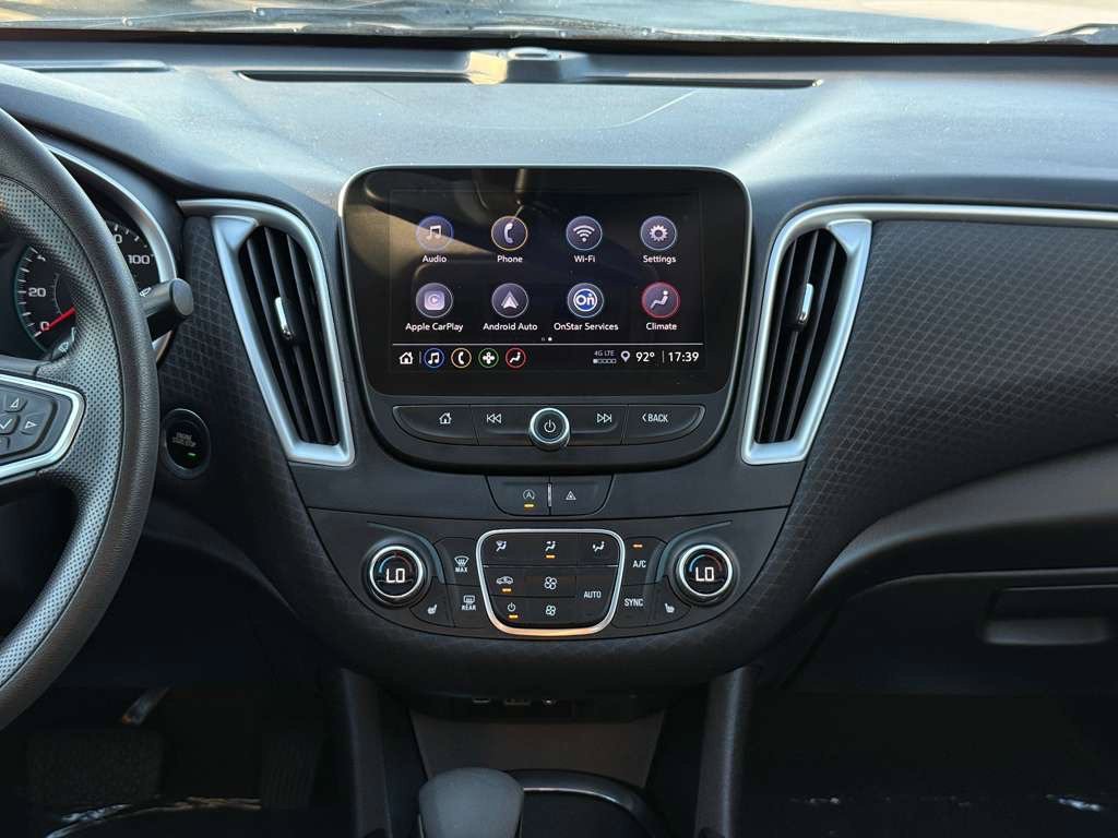 2024 Chevrolet Malibu Image 19
